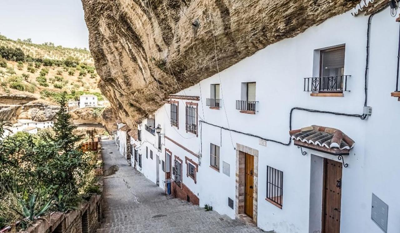 Hotel Tugasa El Almendral Setenil De Las Bodegas Экстерьер фото
