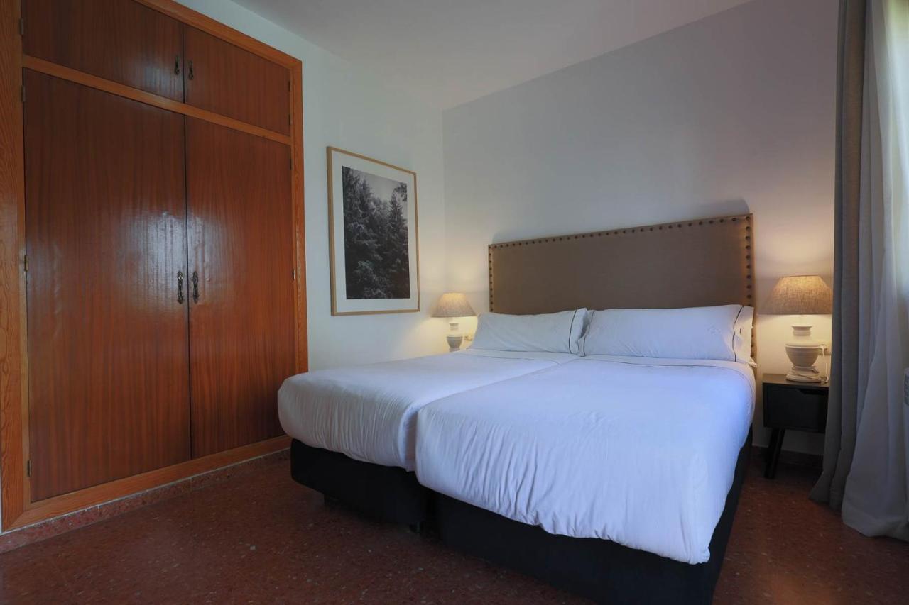 Hotel Tugasa El Almendral Setenil De Las Bodegas Экстерьер фото