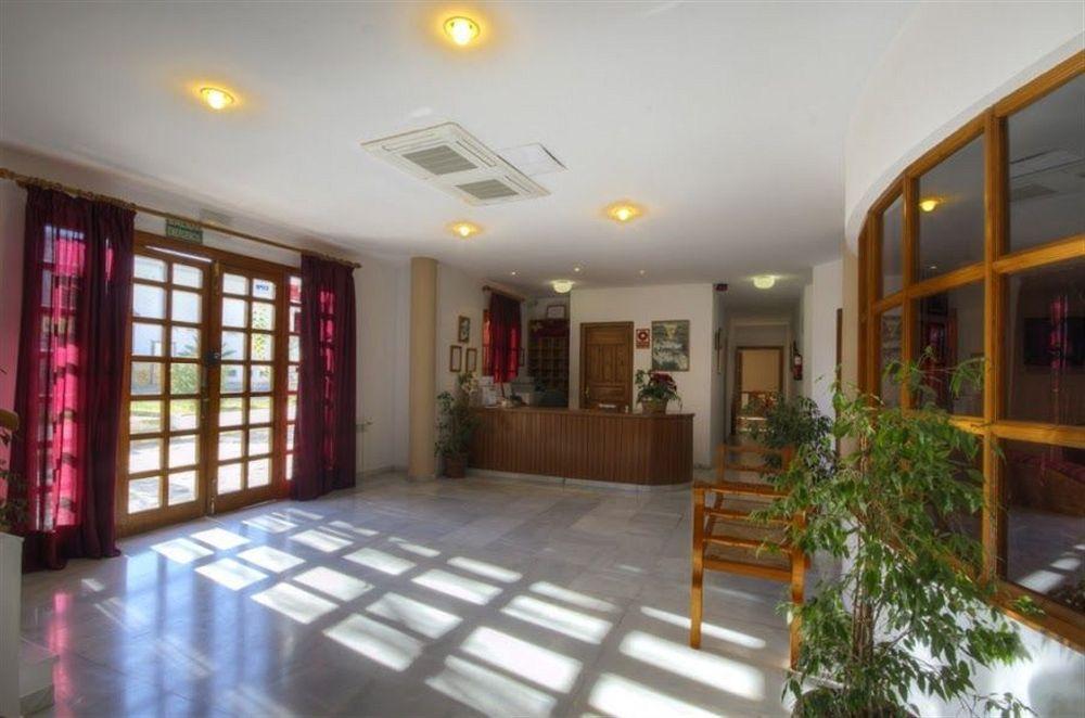 Hotel Tugasa El Almendral Setenil De Las Bodegas Экстерьер фото